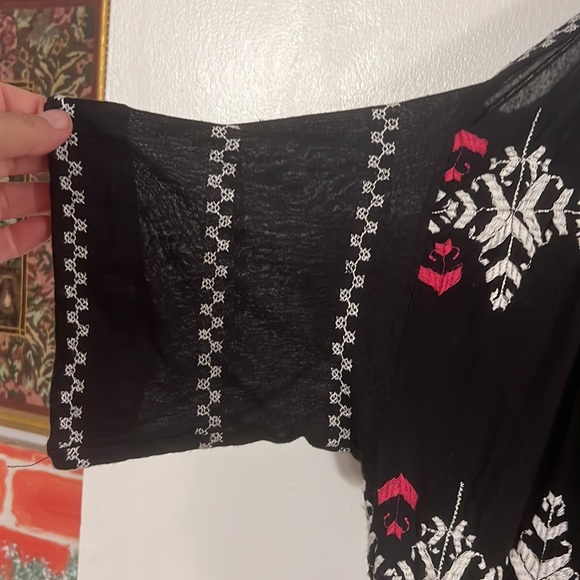 Free People black/embroidery peep shoulder top. straps w/crisscross back detail - Picture 2 of 10